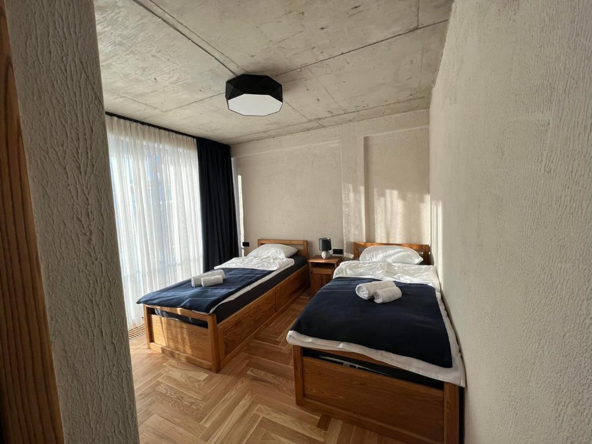 The Pioneers Hotel Bakhmaro Buitenkant foto